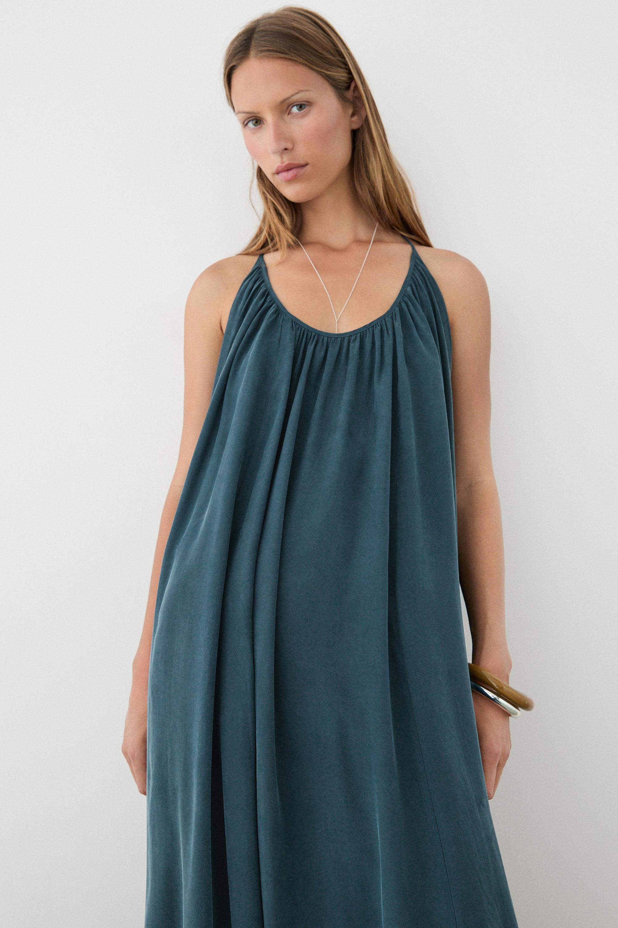Midi dress with gathered neckline — Blue