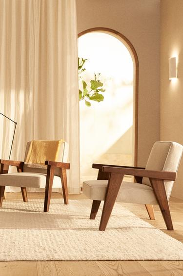 FAUTEUIL EN NOYER TAPISSÉ ZARA HOME BY BLASCO - Écru de Zara - Image 7