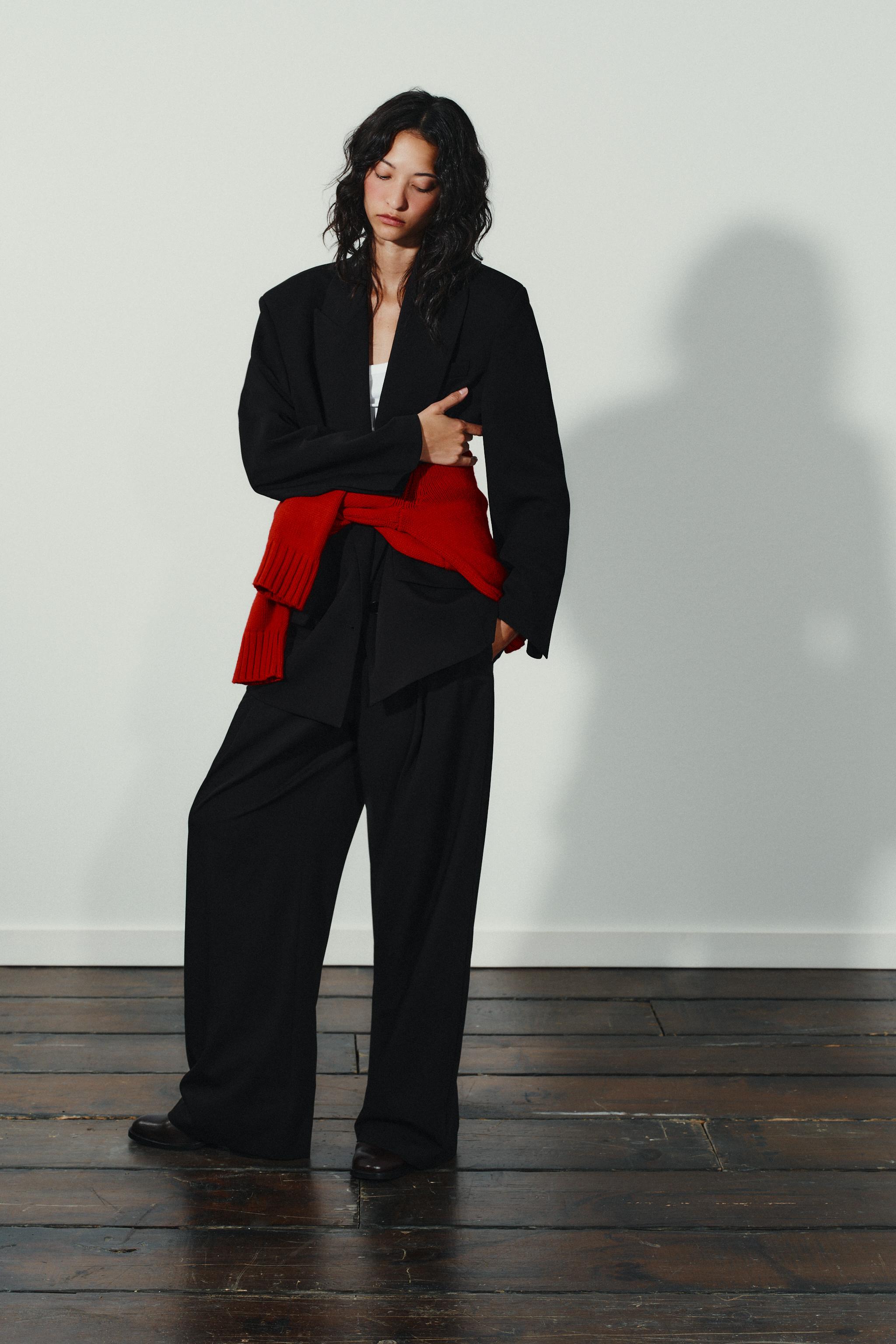 新品未使用 ZARA ダブルブレストブレザー ストレートレッグパンツ セット 新品未使用 ZARA ダブルブレストブレザー ストレートレッグ