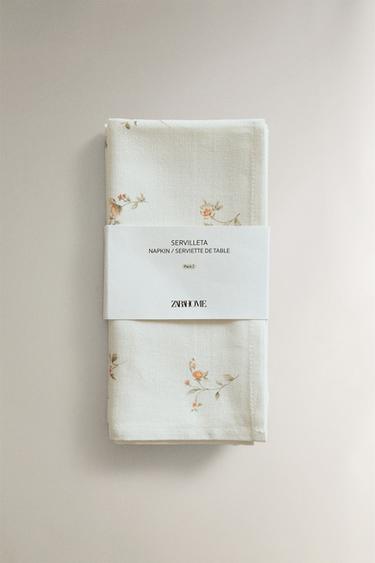NAPKIN WITH SMALL FLORAL PRINT (PACK OF 2) - Ecru by Zara - Image 4