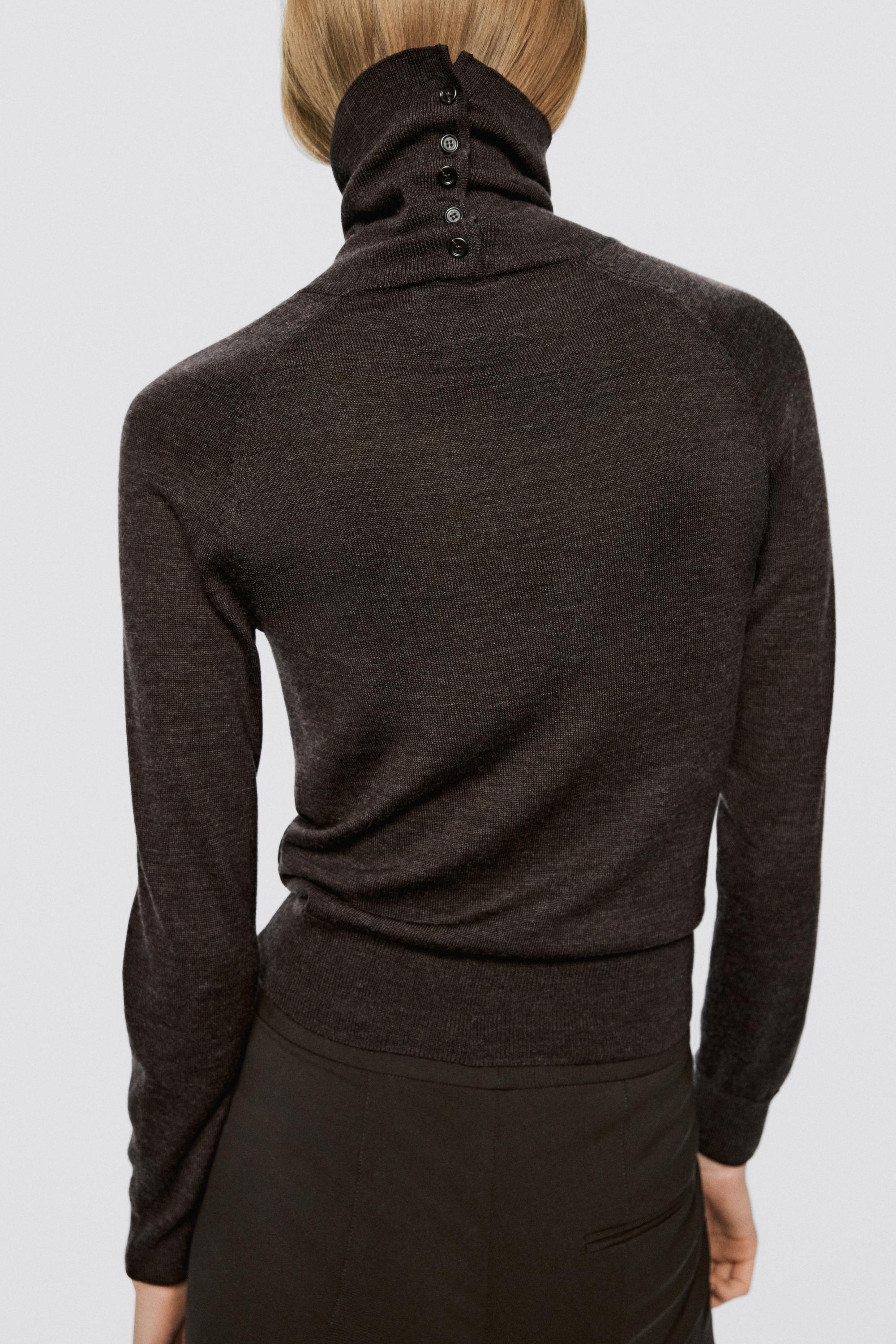 100% wool button-detail knit sweater - LIMITED EDITION
