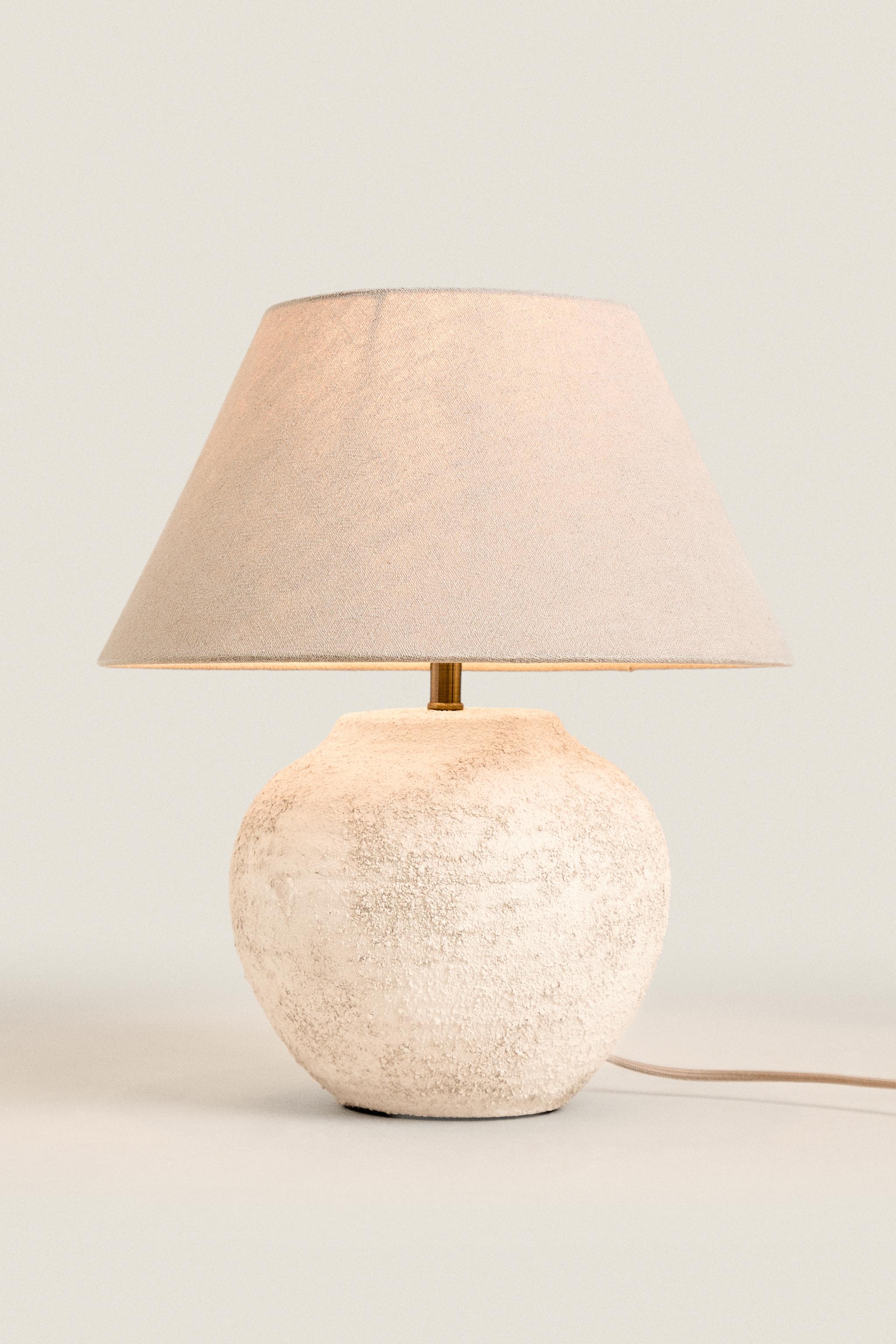 AGED CERAMIC TABLE LAMP