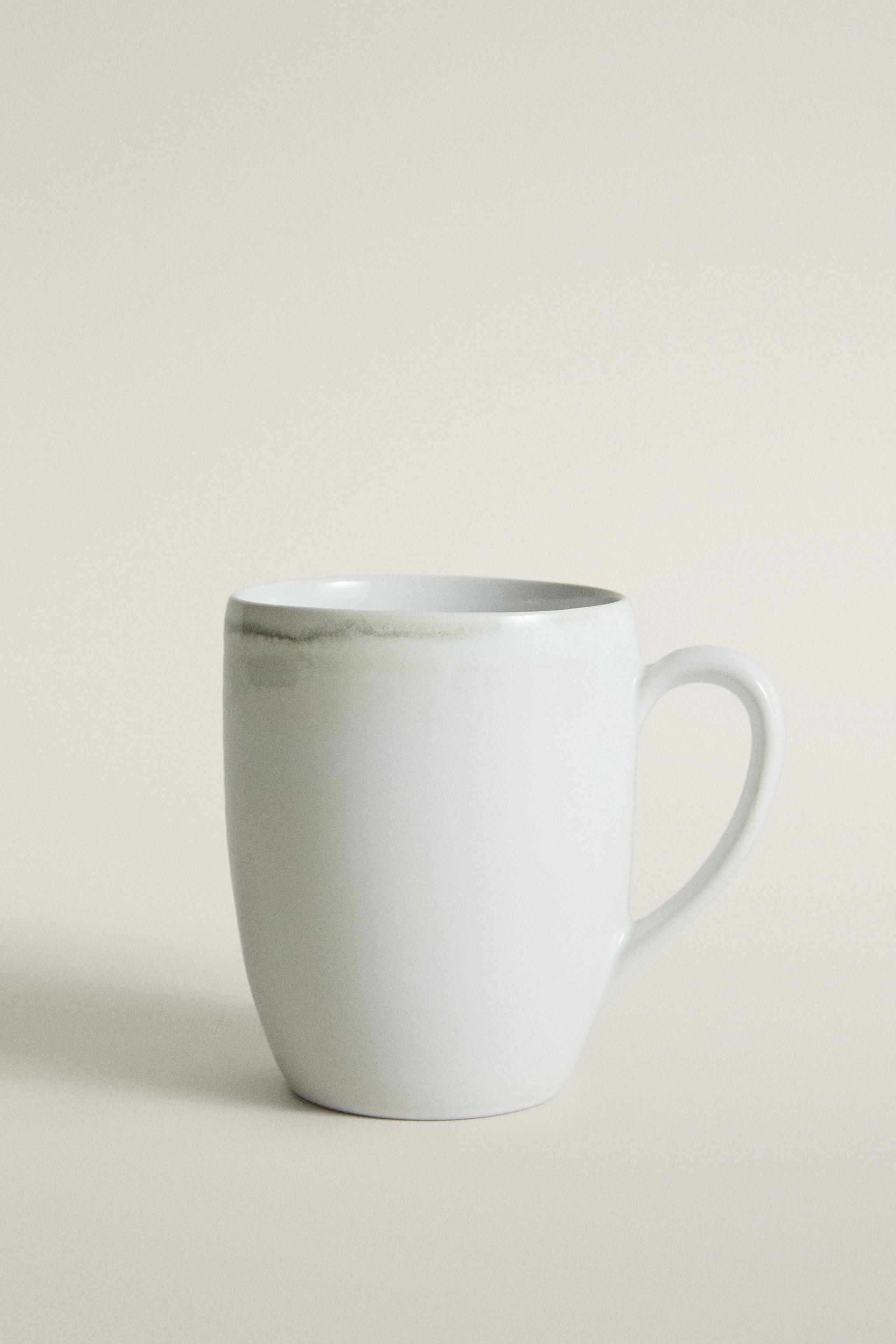 STONEWARE MUG