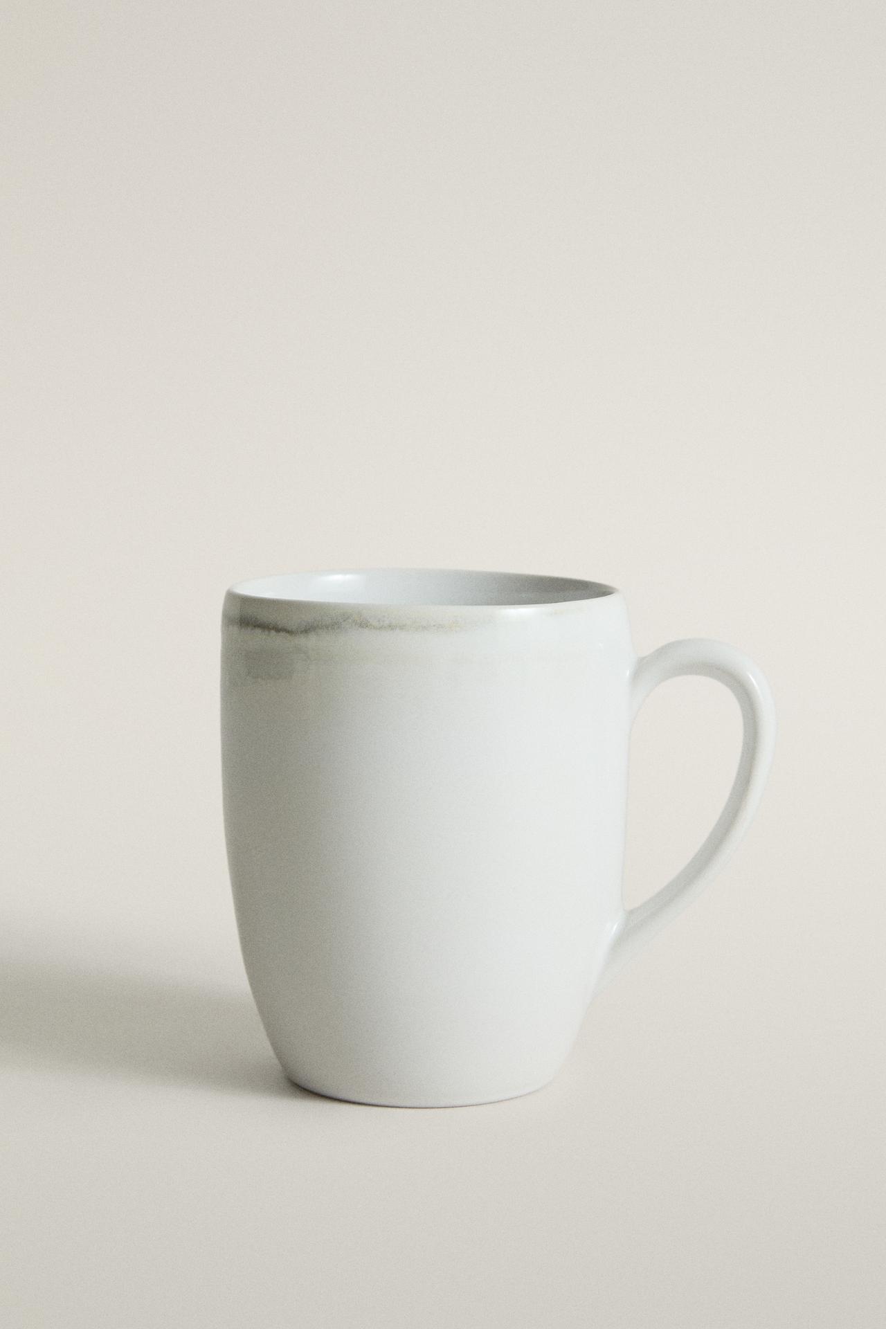STONEWARE MUG — Ecru