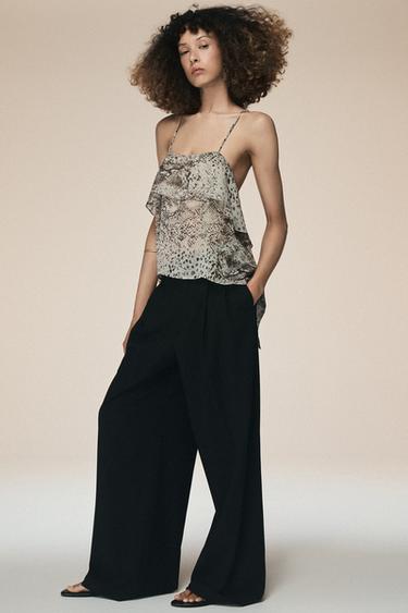 TOP ESTAMPADO ASIMÉTRICO - Marrón / Crudo de Zara