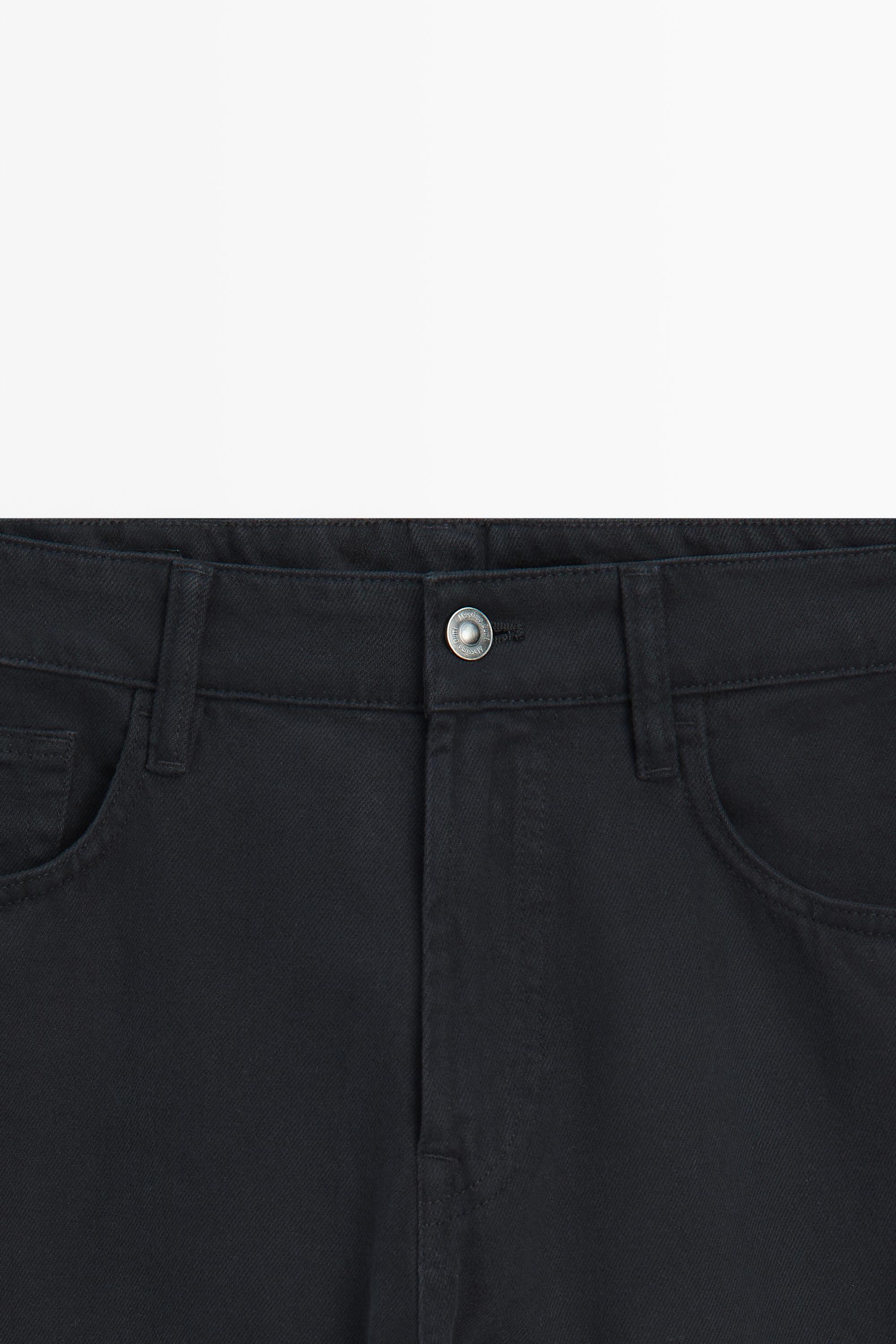 Tapered fit jeans