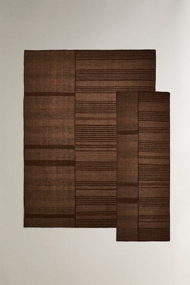 WOOL RUG WITH CONTRAST STRIPES - Brown by Zara