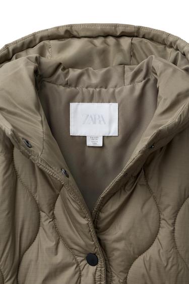 LANGE LEICHTE STEPPJACKE - Grün von Zara