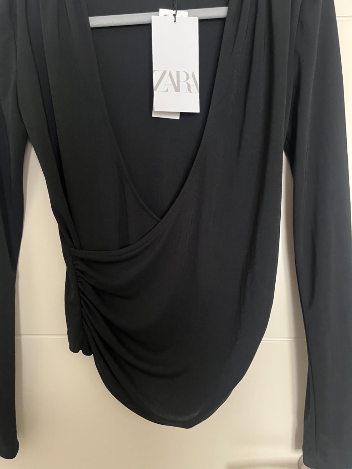 DRAPED CROSSOVER TOP - Image 3