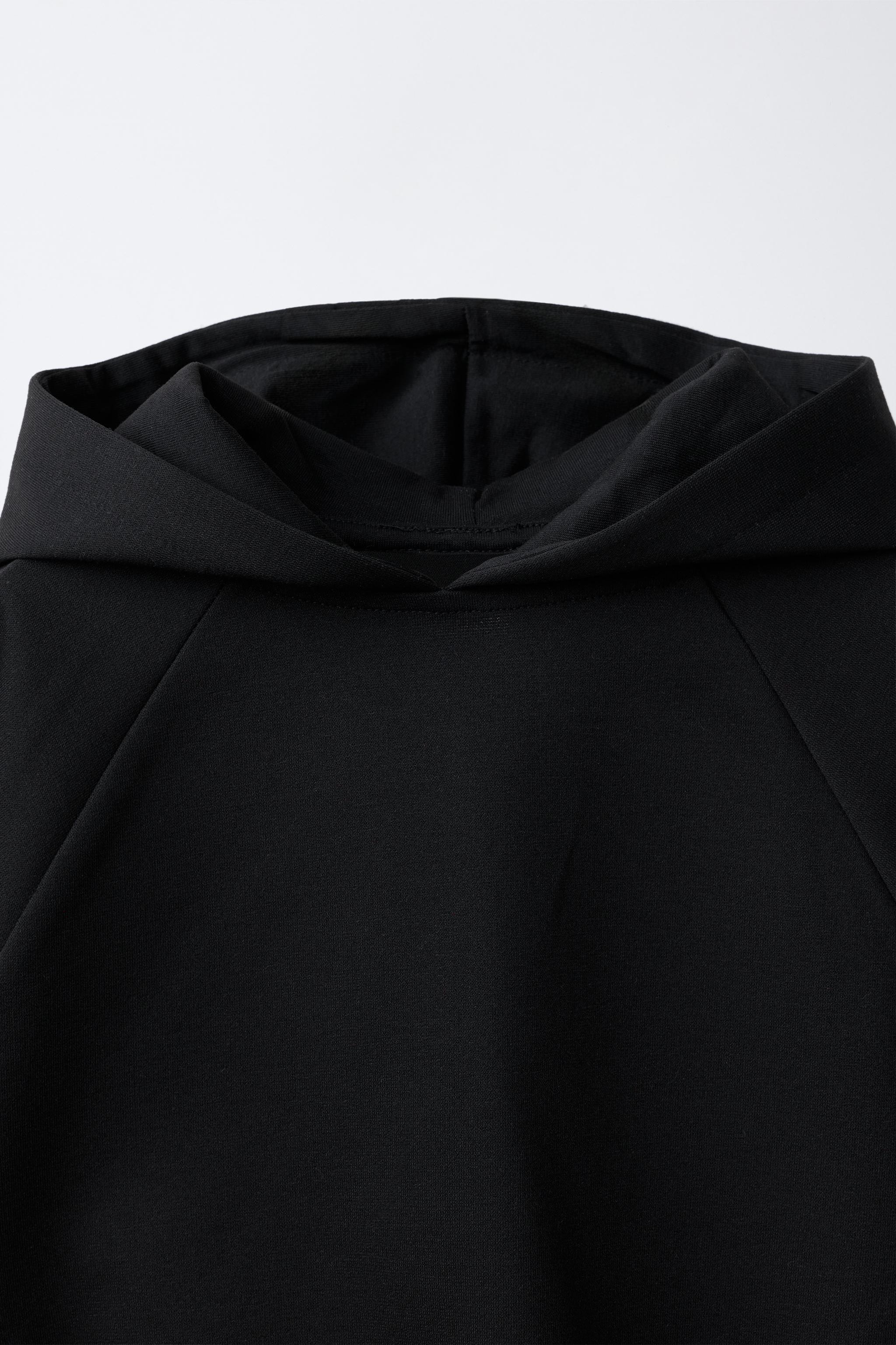 SOLID INTERLOCK HOODIE