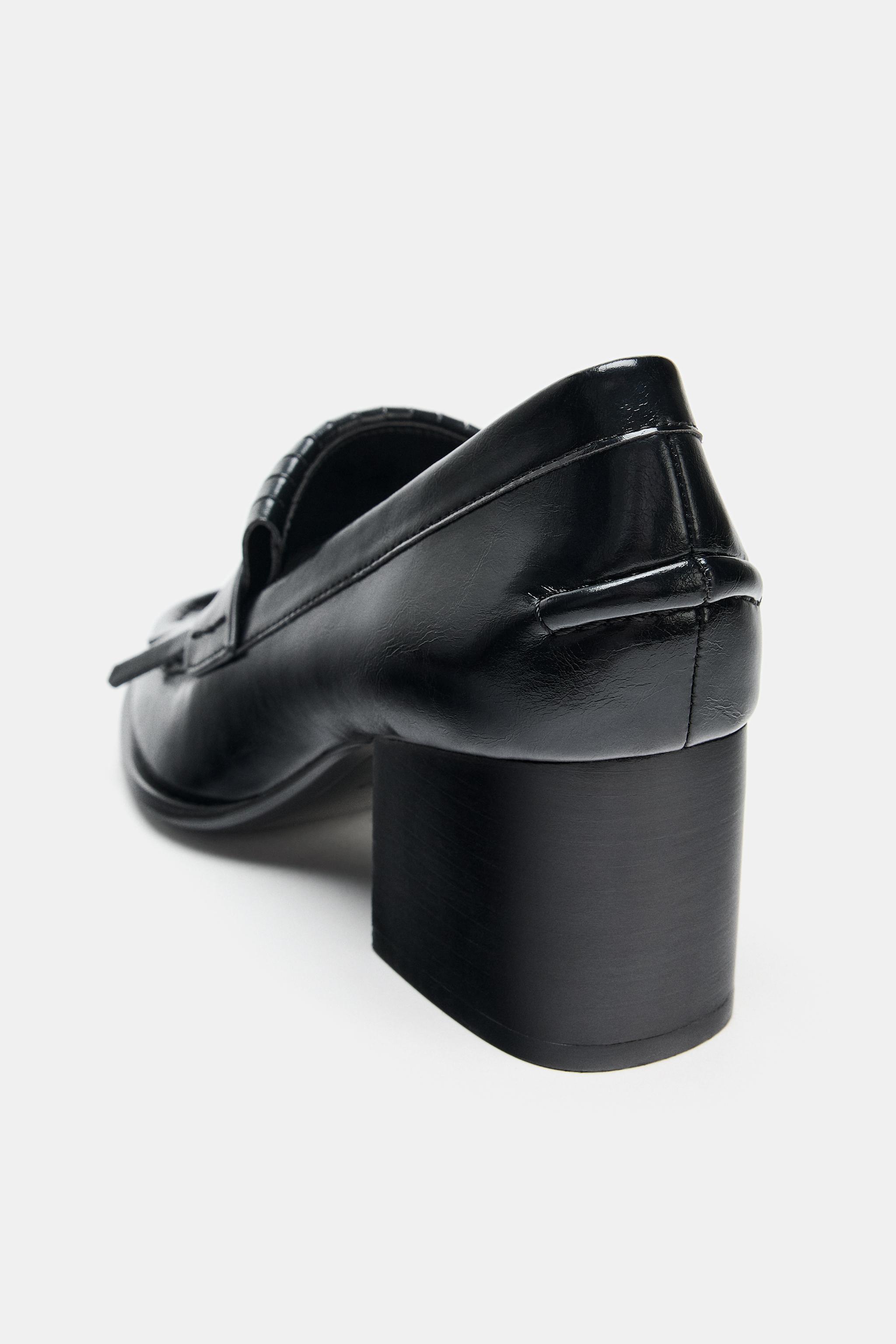 新品:ZARA フリンジ付きヒールローファー　37、24cm フリンジ付きヒールローファー - ブラック | ZARA Japan / 日本