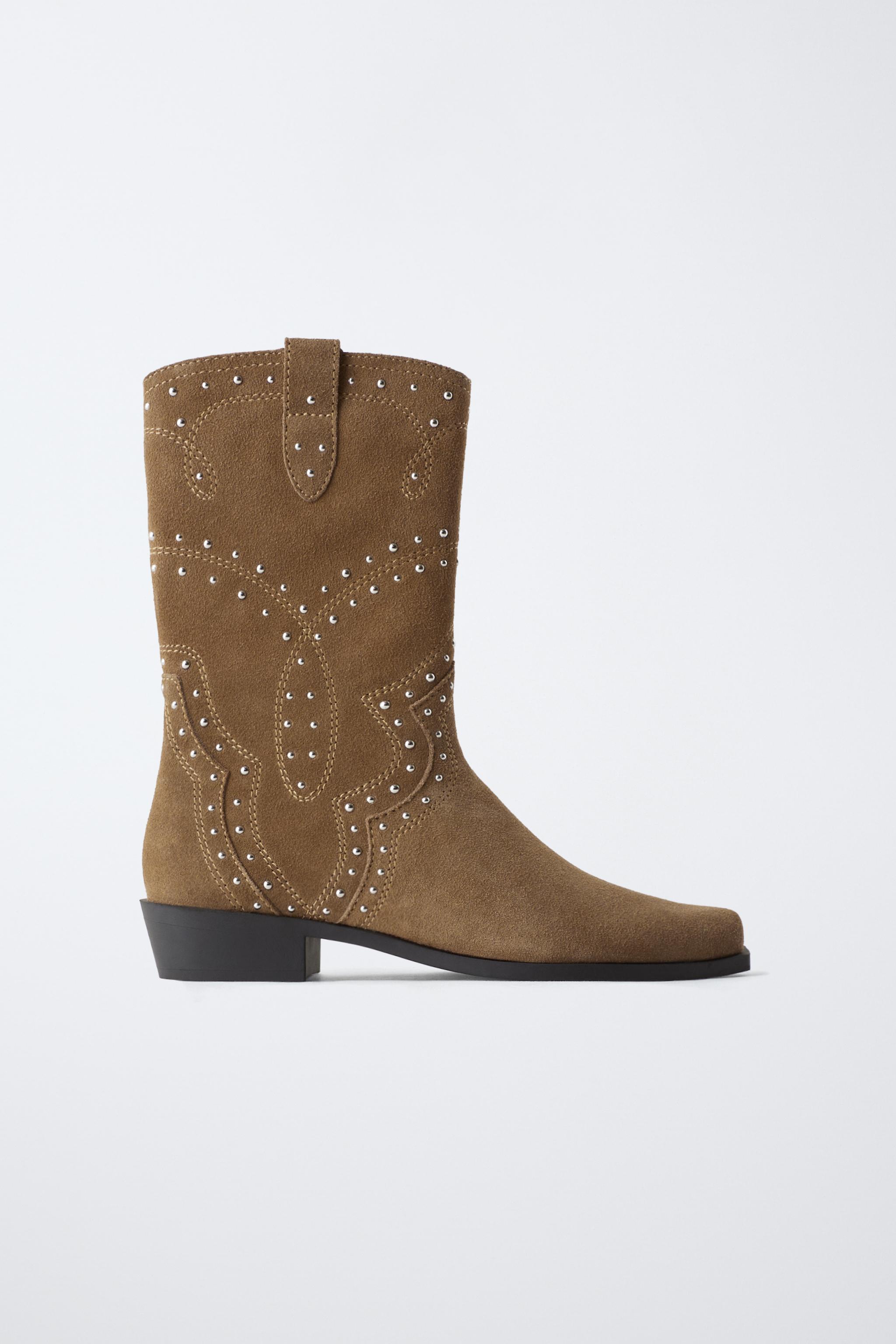 STUDDED SPLIT LEATHER COWBOY BOOTS