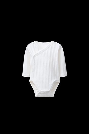 Zara 0-6 MONTHS/ THREE-PACK OF LONG SLEEVE KIMONO COLLAR BODYSUITS - Multicolored