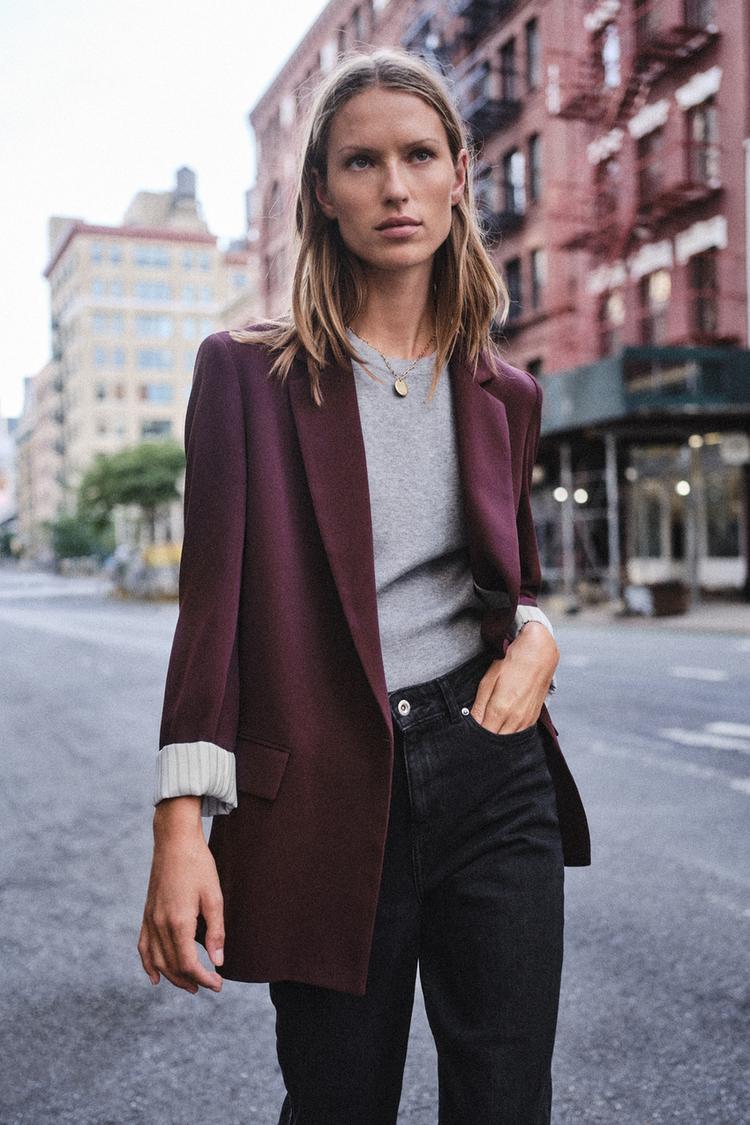 BLAZER WITH SHOULDER PADS AND PRINTED CUFFS