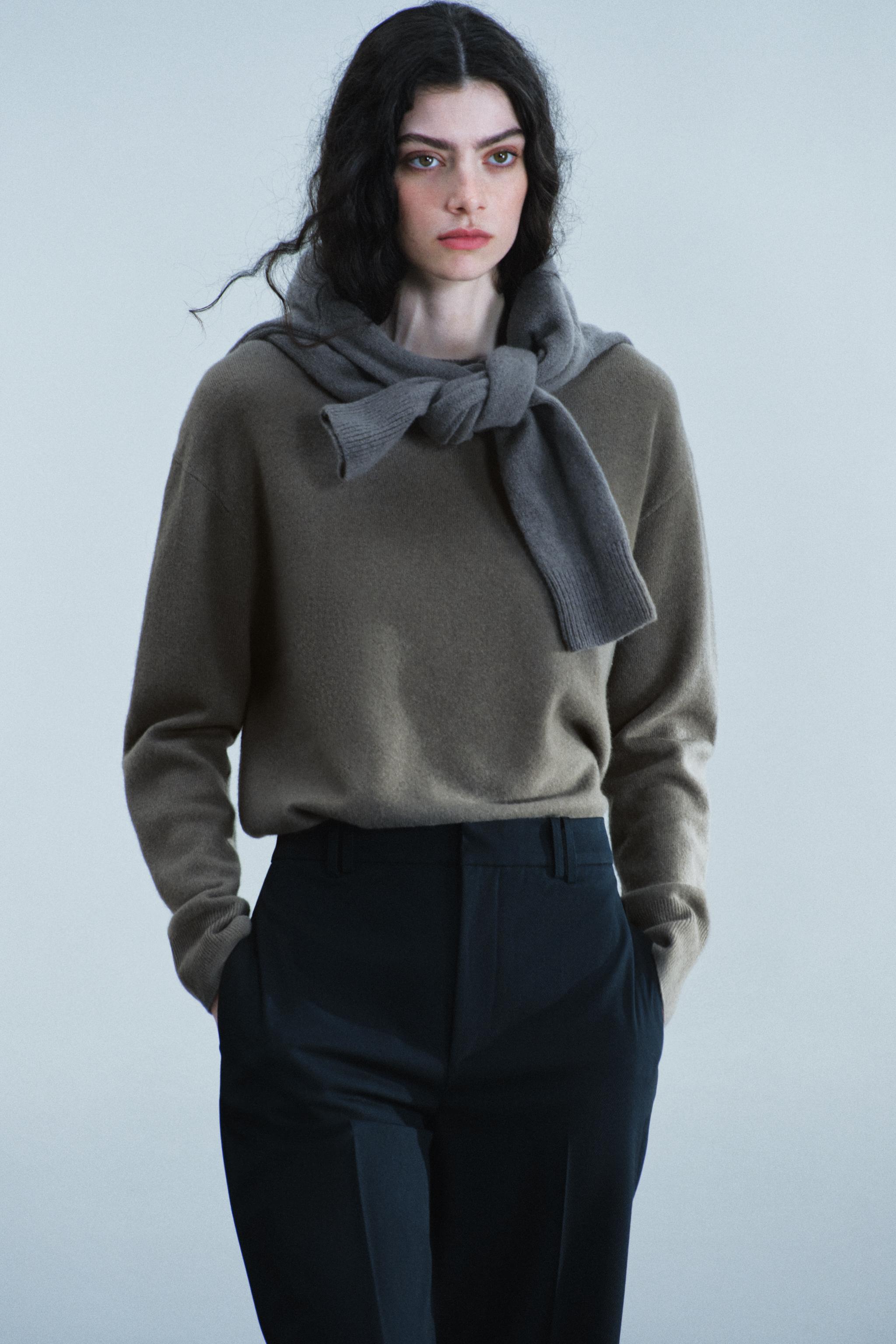 OVERSIZED 100% WOOL JUMPER