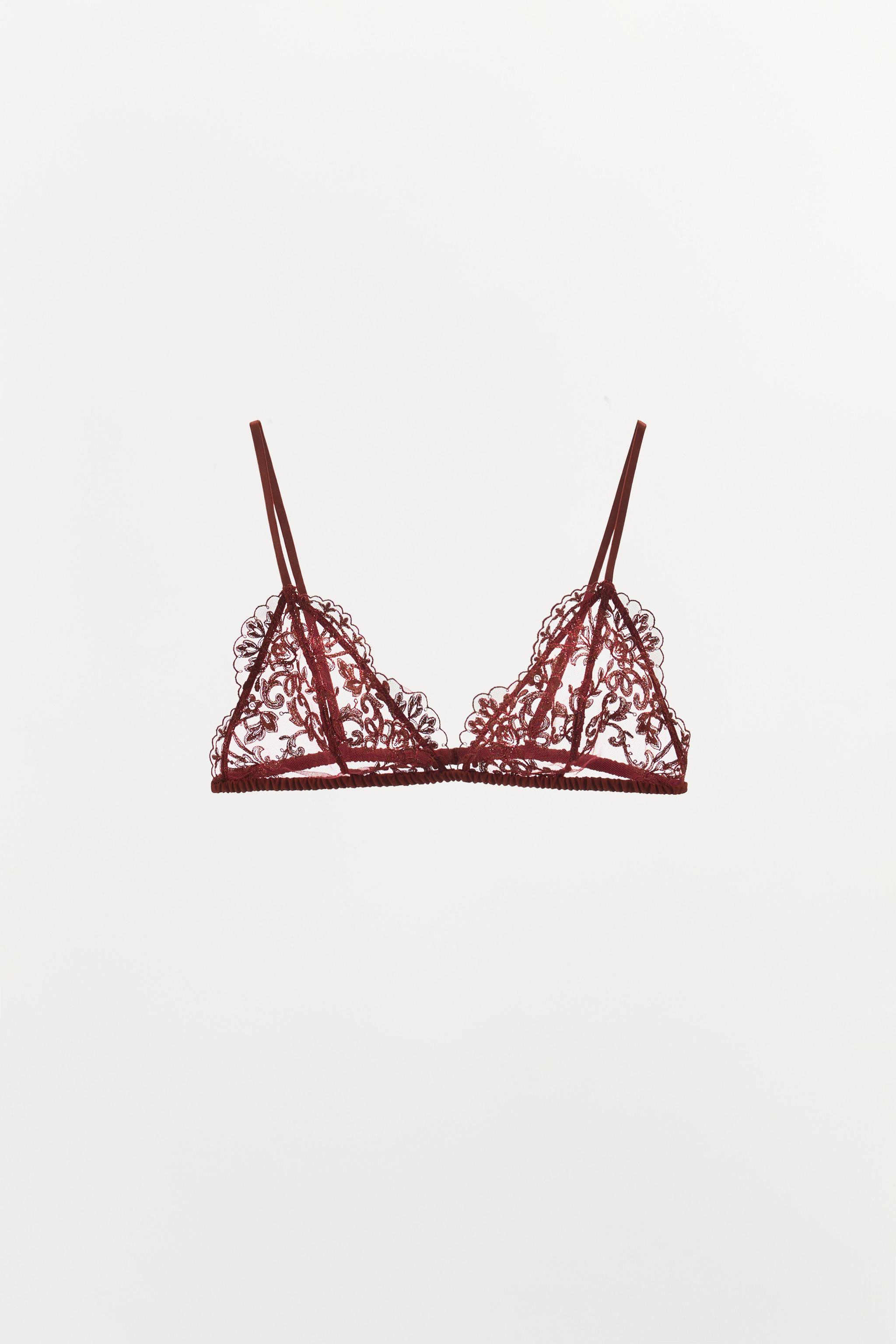 EMBROIDERED LACE TRIANGLE BRALETTE