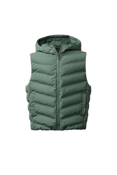 Zara ULTRALAGANI VODOODBOJNI PRSLUK S KAPULJAČOM – svijetlokaki