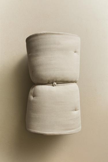 مرتبة تطرية قطن بكشكش - بيج فاتح الخاص بـ Zara - صورة 0