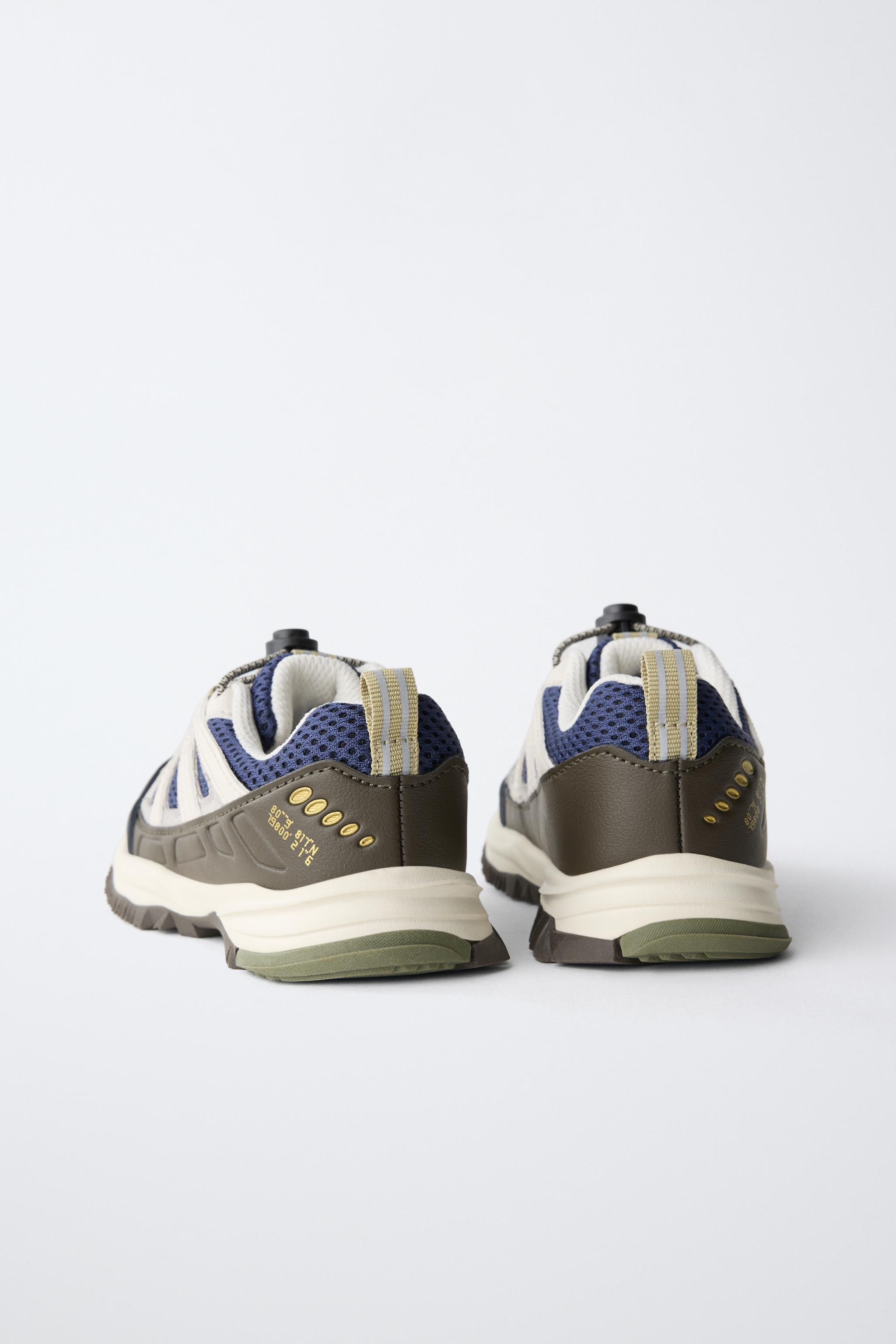 TECHNICAL MESH SNEAKERS