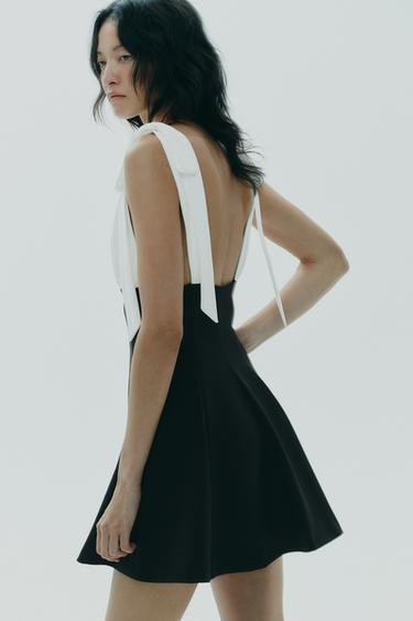 ROBE COURTE EN MATIÈRES VARIÉES À LACETS - Noir de Zara - Image 3
