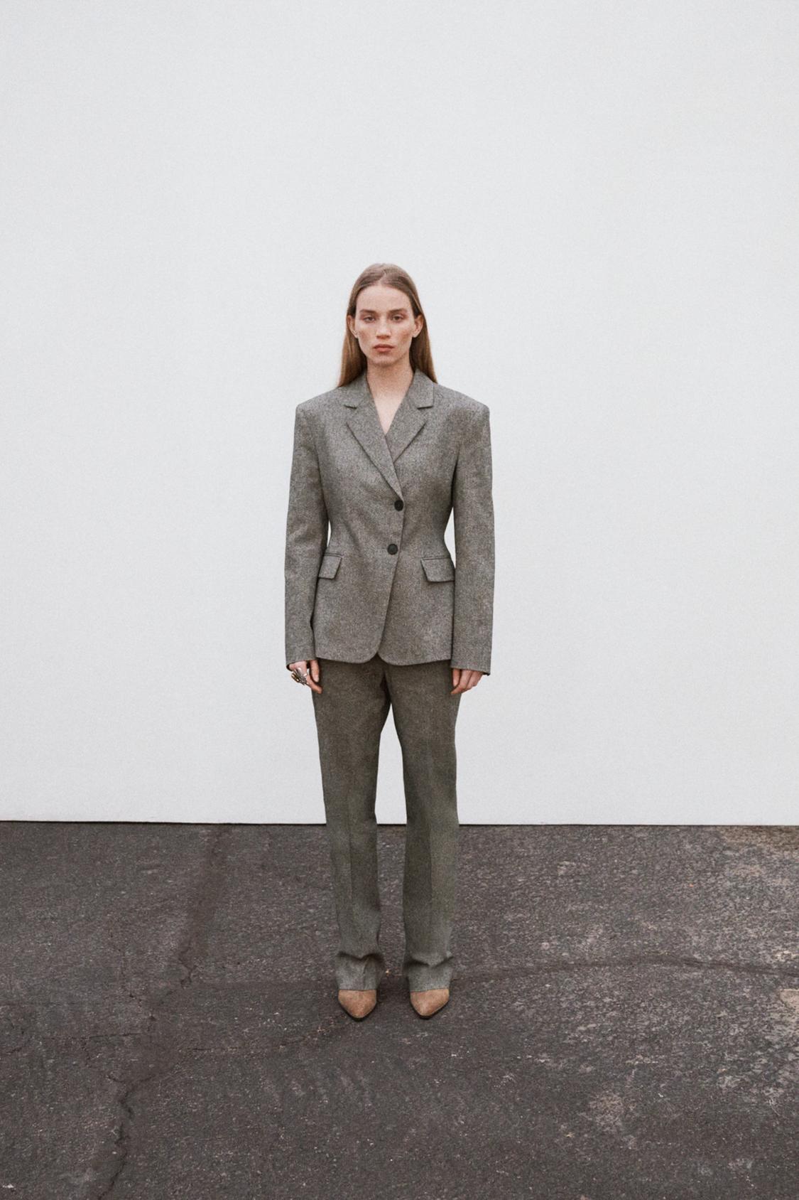 HEATHERED DOUBLE-BREASTED BLAZER