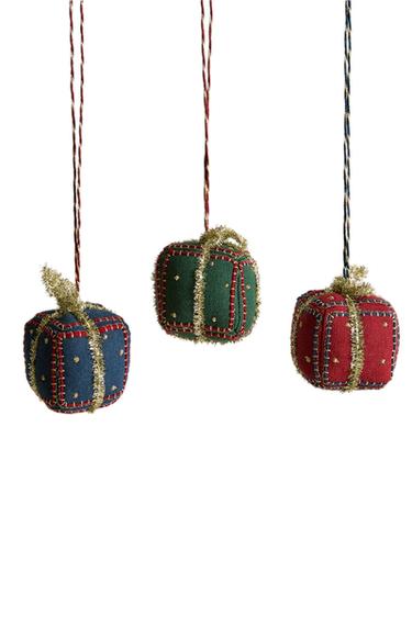 ADORNO ÁRBOL REGALO NAVIDAD (PACK DE 3) - Multicolor de Zara