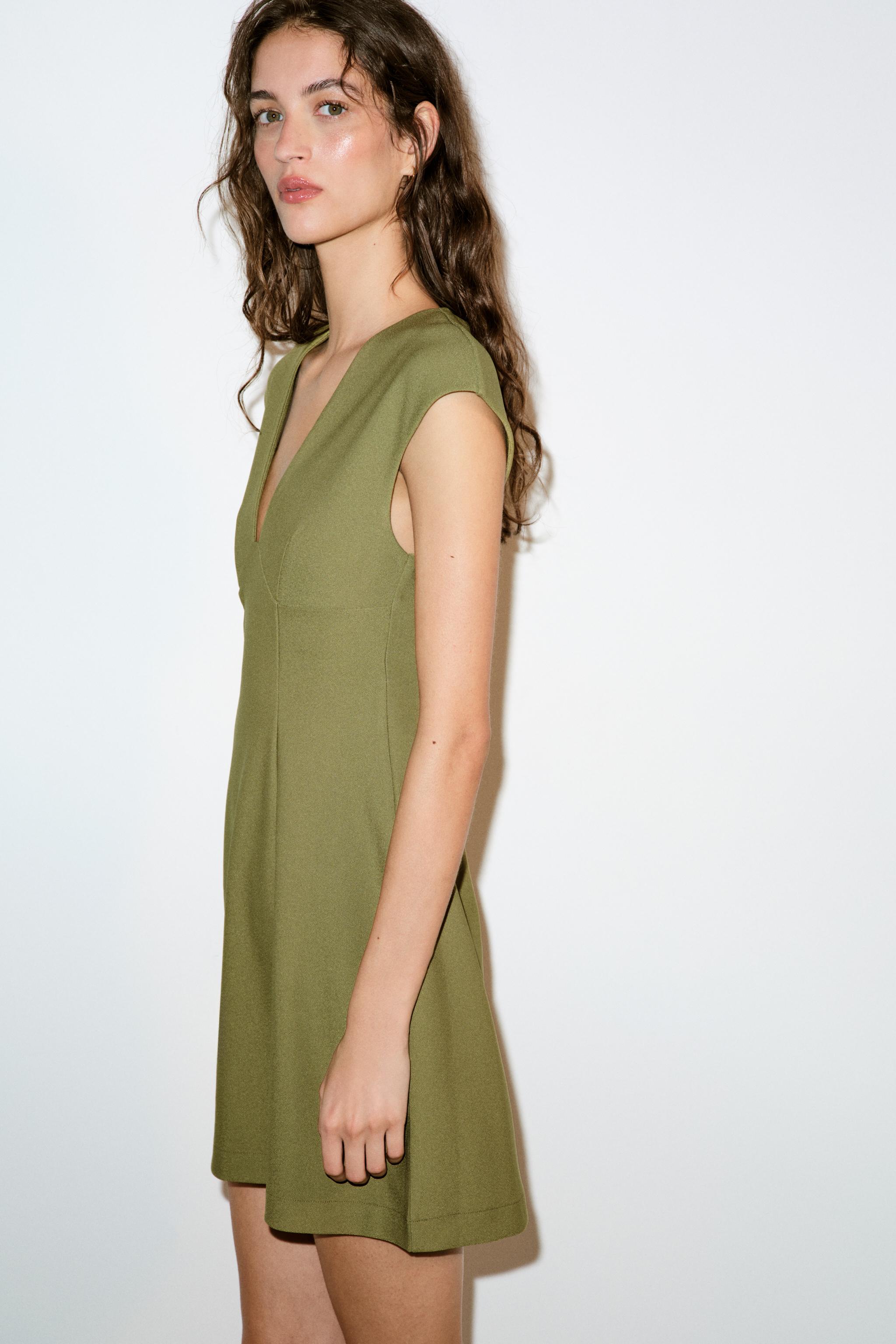 CREPE V-NECK DRESS