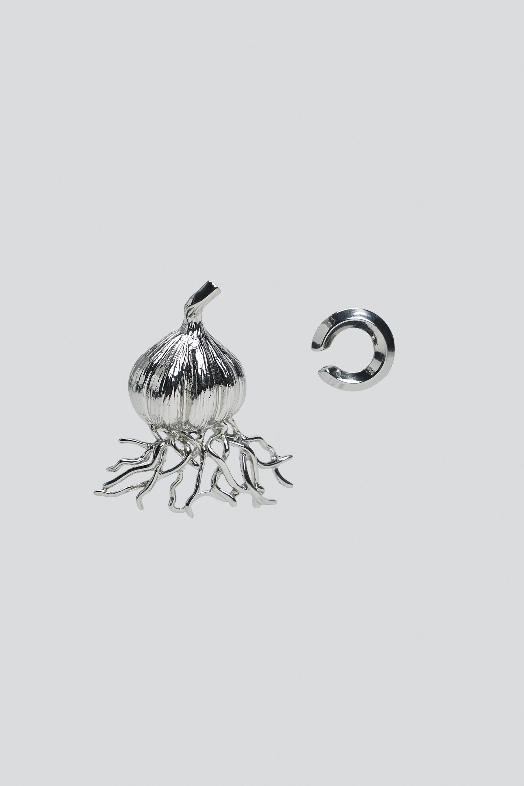 LOT DE 2 BOUCLES D'OREILLES EARCUFF LÉGUME