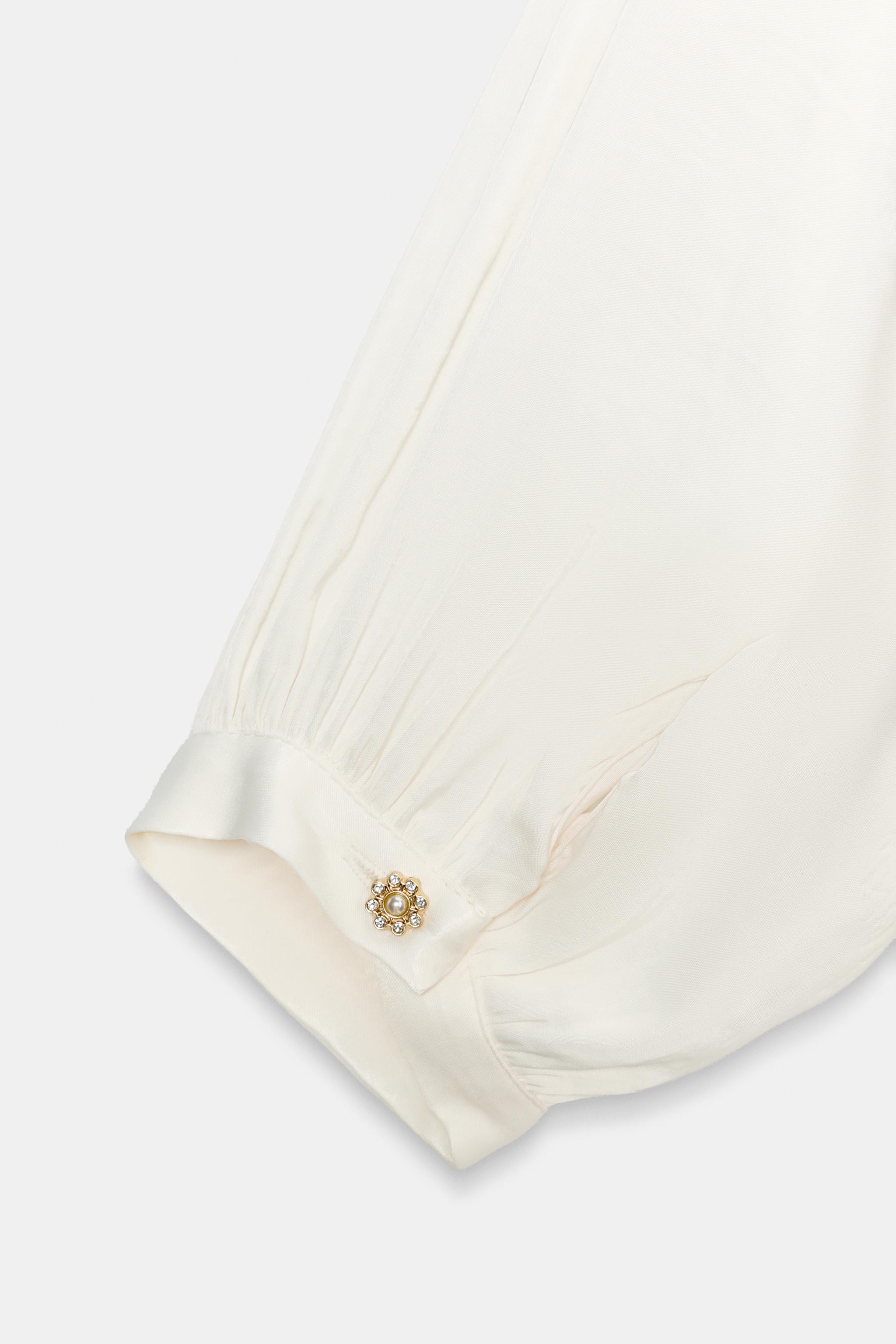 BLOUSE FLUIDE À NŒUD
