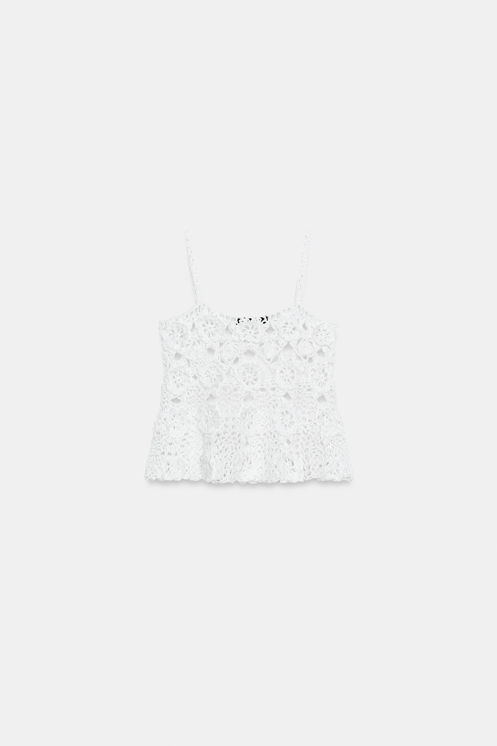 FLORAL CROCHET KNIT TOP