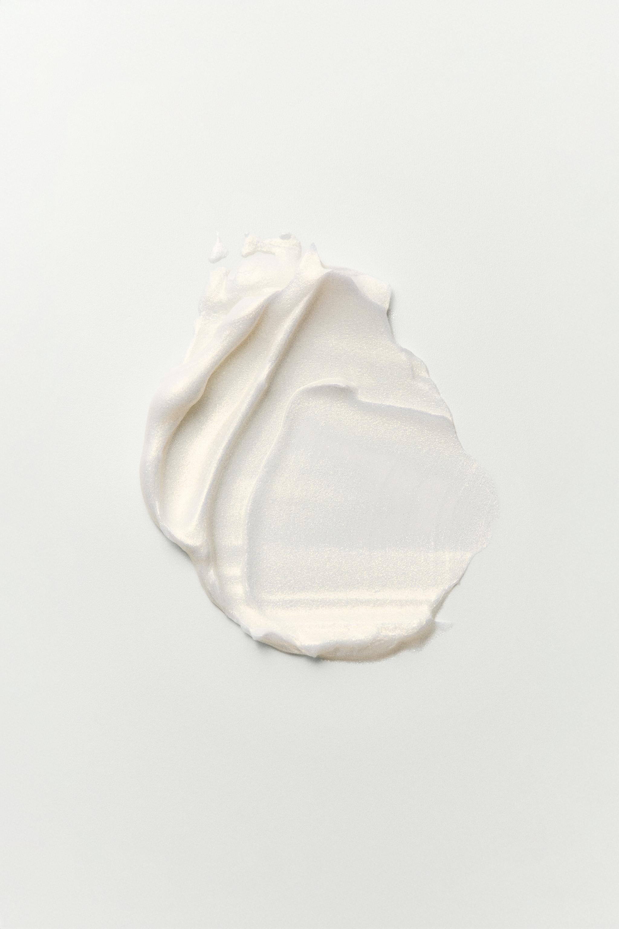 RED ZARA TEMPTATION BODY GLITTER CREAM 100ML (3.4 FL. OZ).