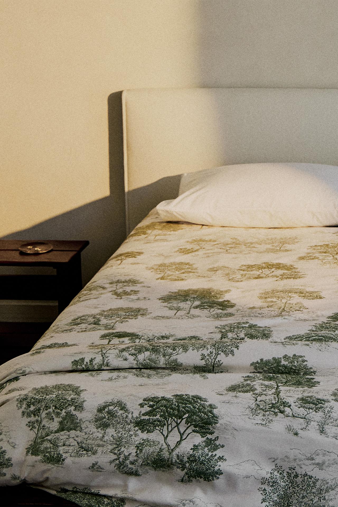 TOILE DE JOUY SATEEN DUVET COVER (300 THREAD COUNT) — Green
