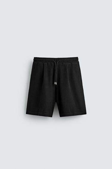 TEXTURED RELAXED FIT BERMUDA SHORTS - Black by Zara