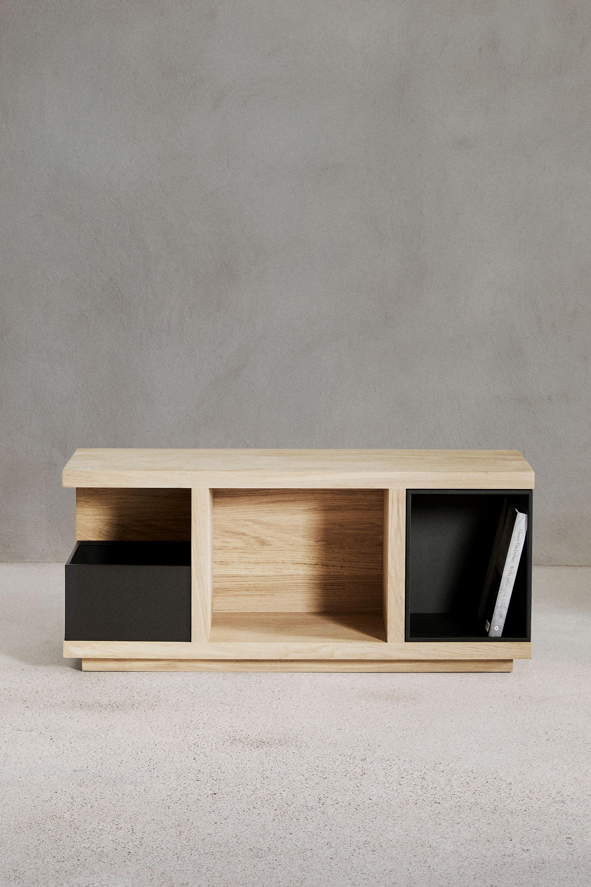 LIBRARY SYSTEM 01 — Light beige