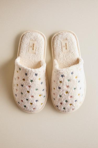 ZAPATILLA DESTALONADA TOALLA BAÑO ESTRELLAS - Blanco de Zara