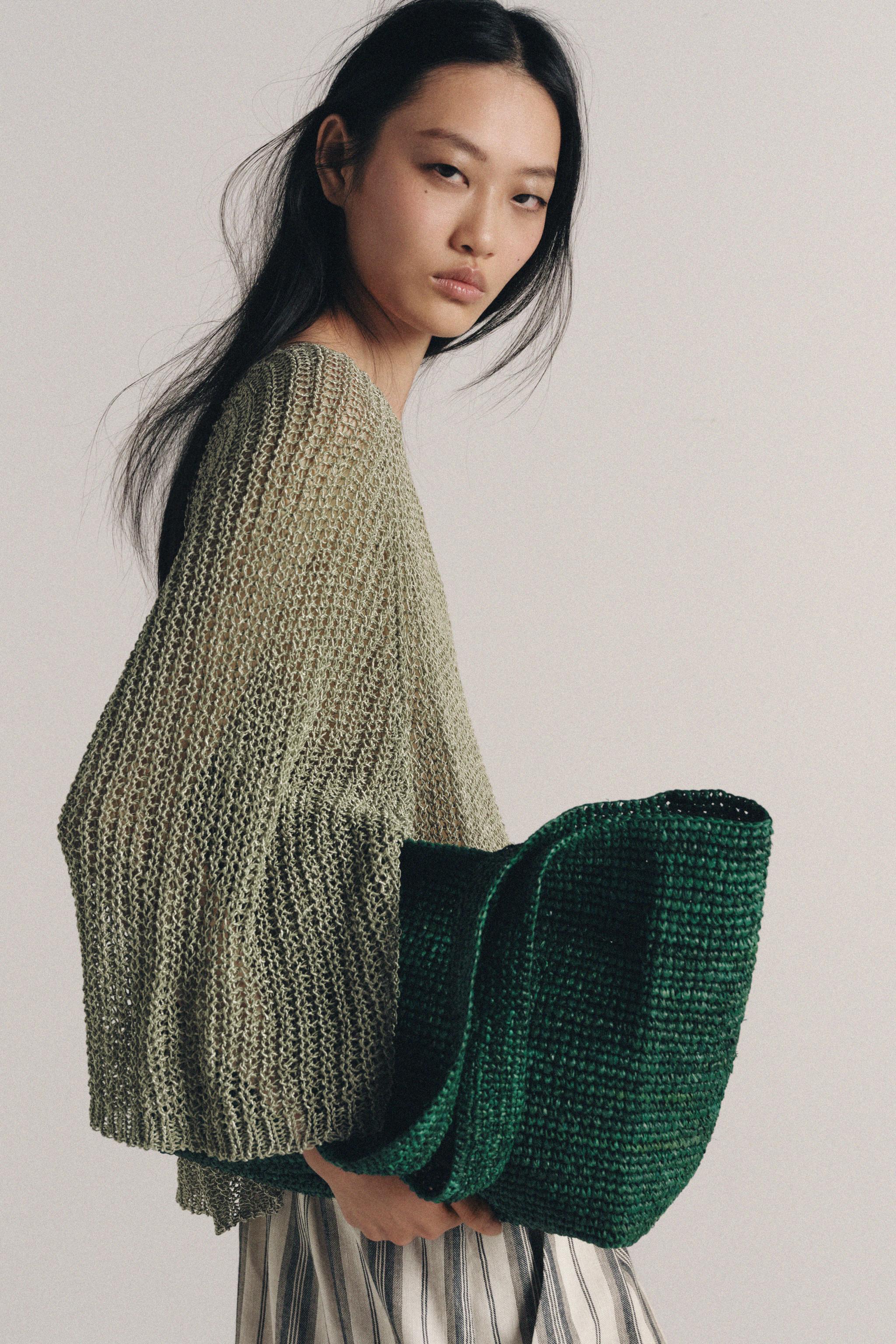 ザラ  ラフィアバック ZARA(ザラ)の「ラフィア素材ミニクロスボディバッグ」 - PARTE