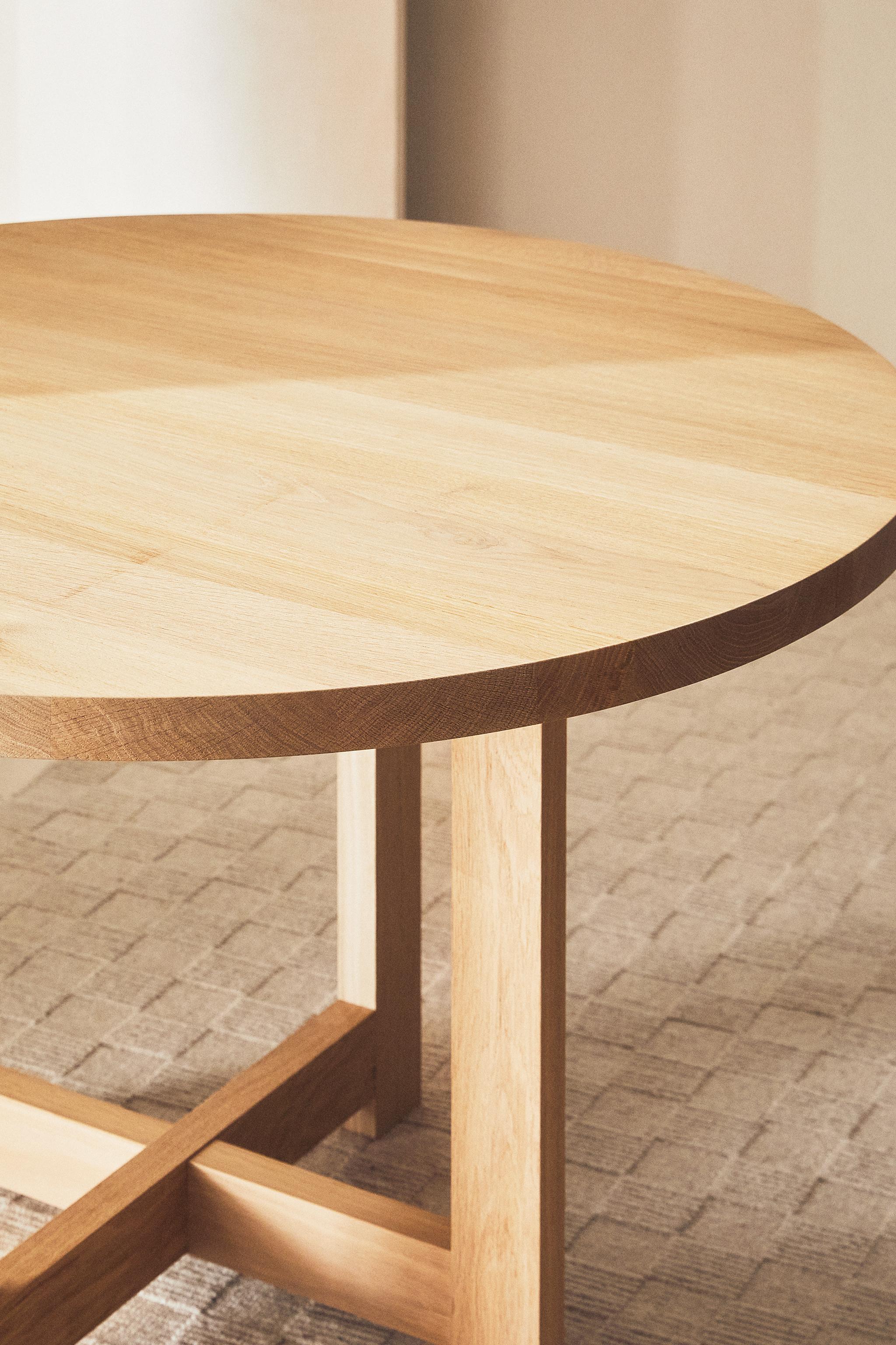 【2/9限定】ZARA  Round table with l 2/9限定】ZARA Round table with l 2/9限定】ZARA Round table