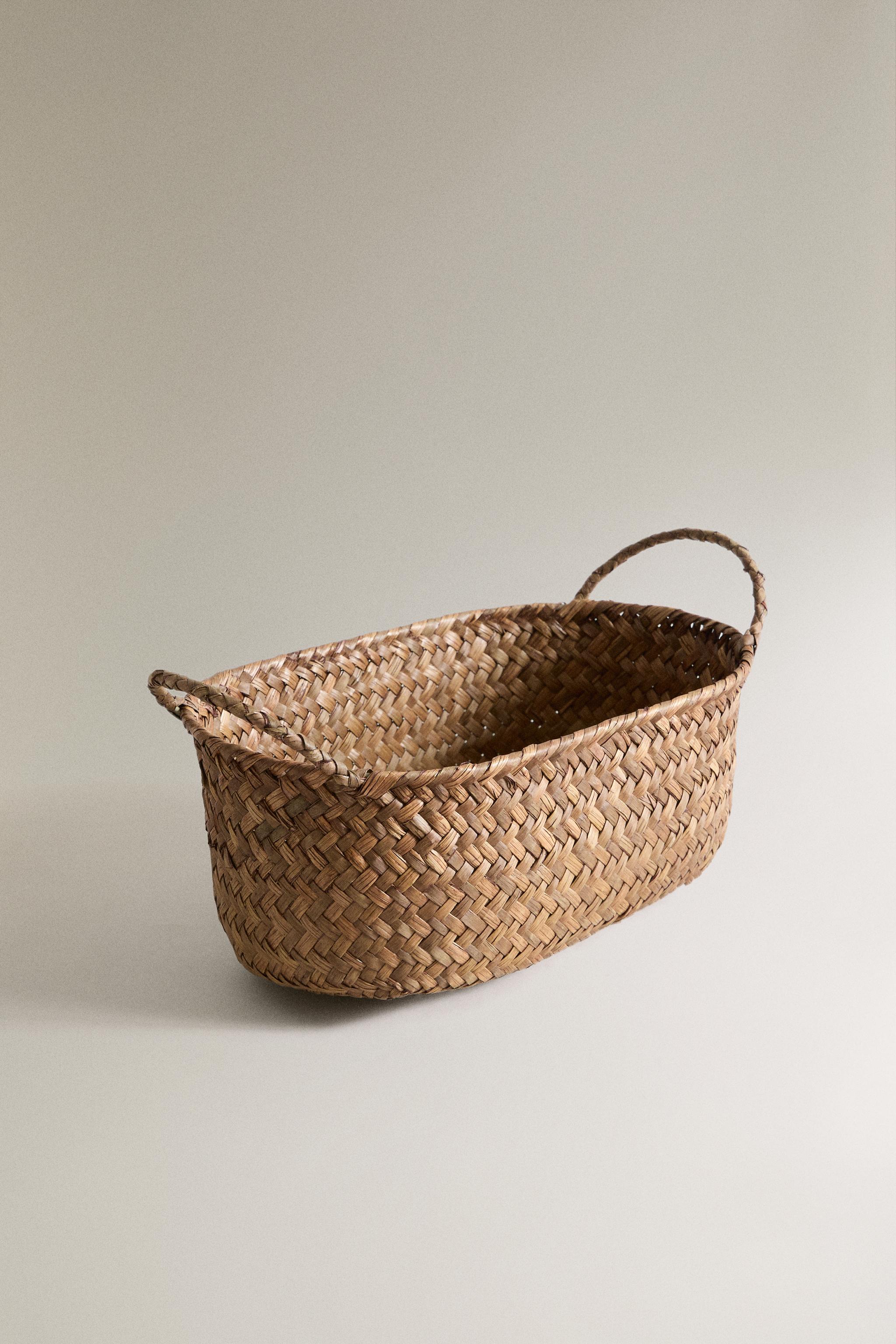 SEAGRASS BASKET WITH HANDLES — Light beige