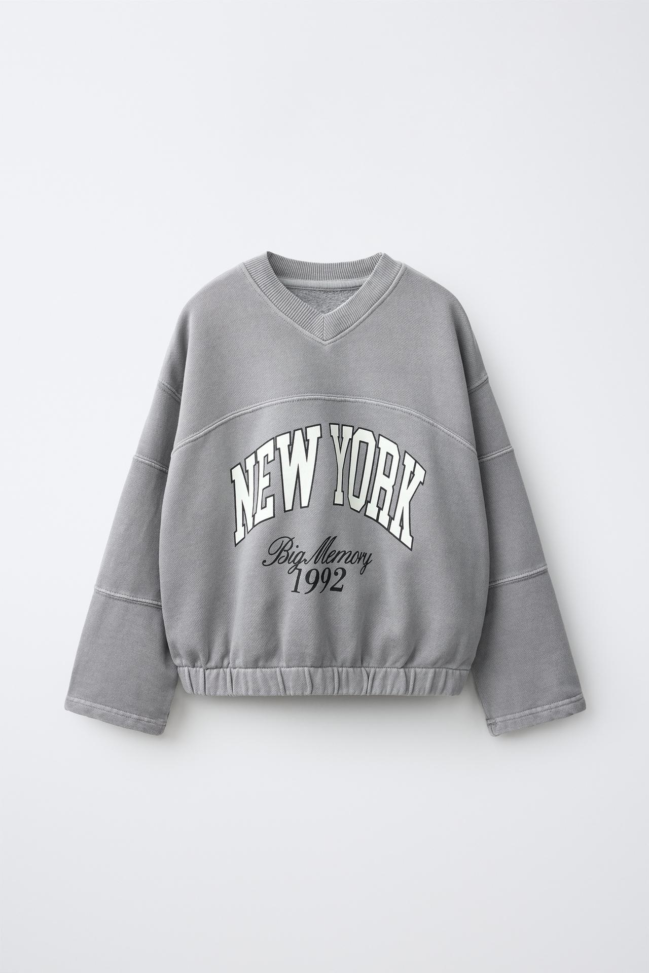 WASHED-EFFECT GRAPHIC SWEATSHIRT — Gray