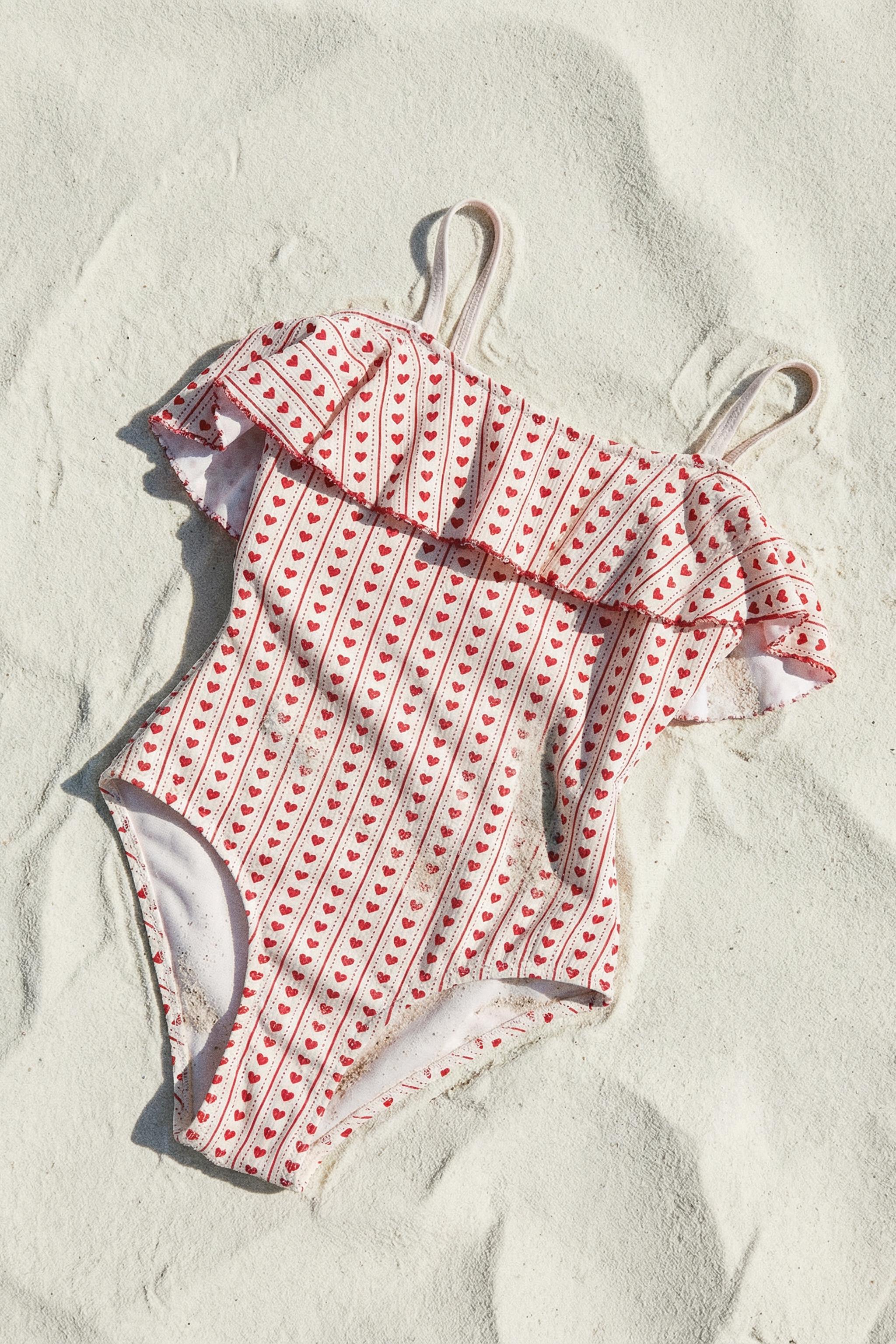 AGES 6-14 / HEART RUFFLE SWIMSUIT