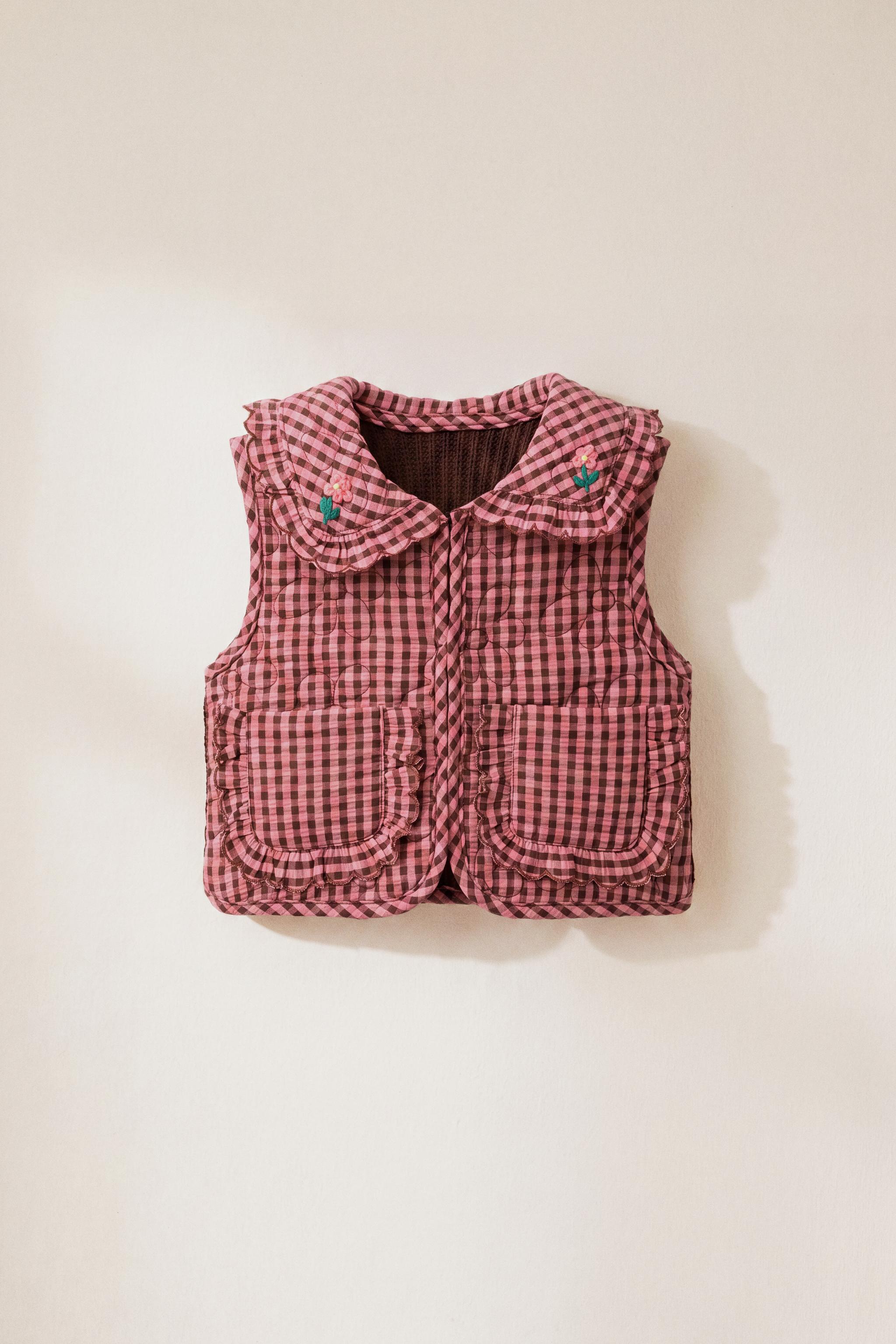 REVERSIBLE GINGHAM KNIT VEST — Fuchsia
