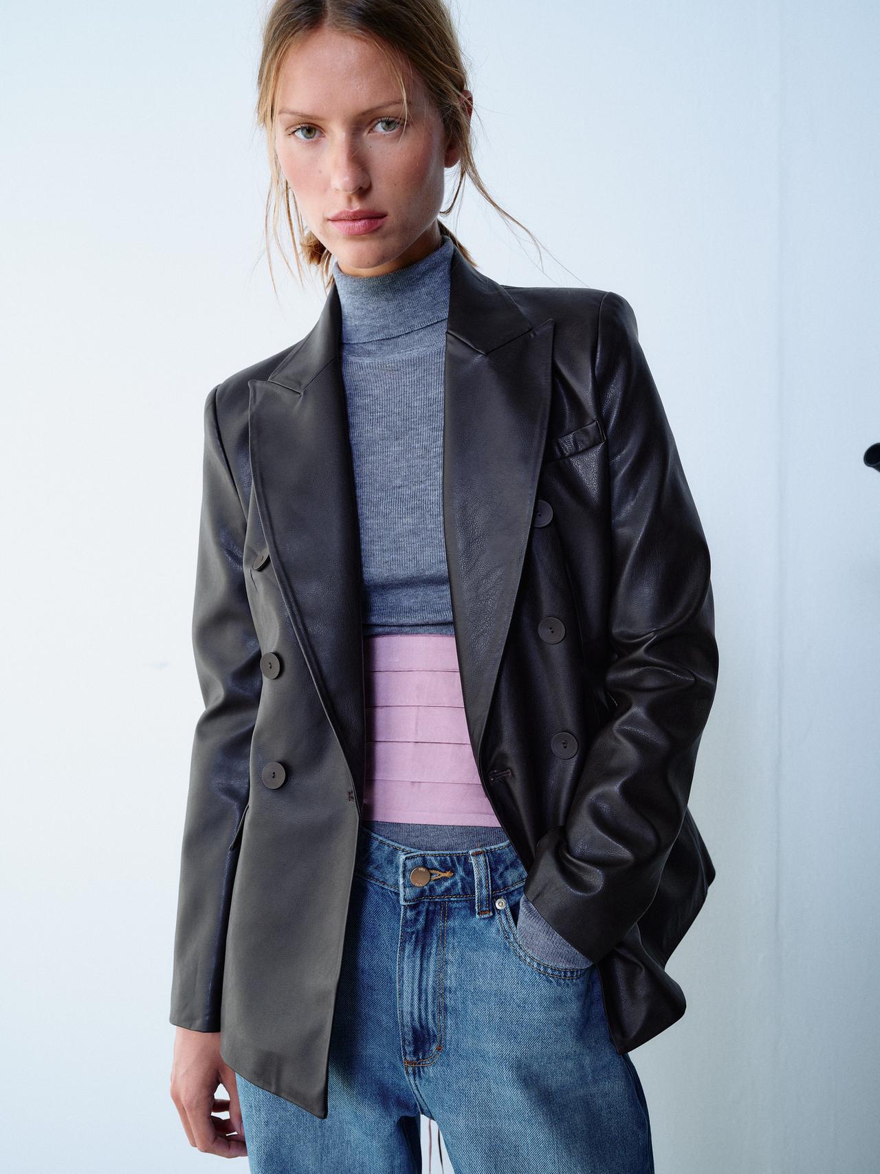 DOUBLE-BREASTED LEATHER EFFECT BLAZER — Brown