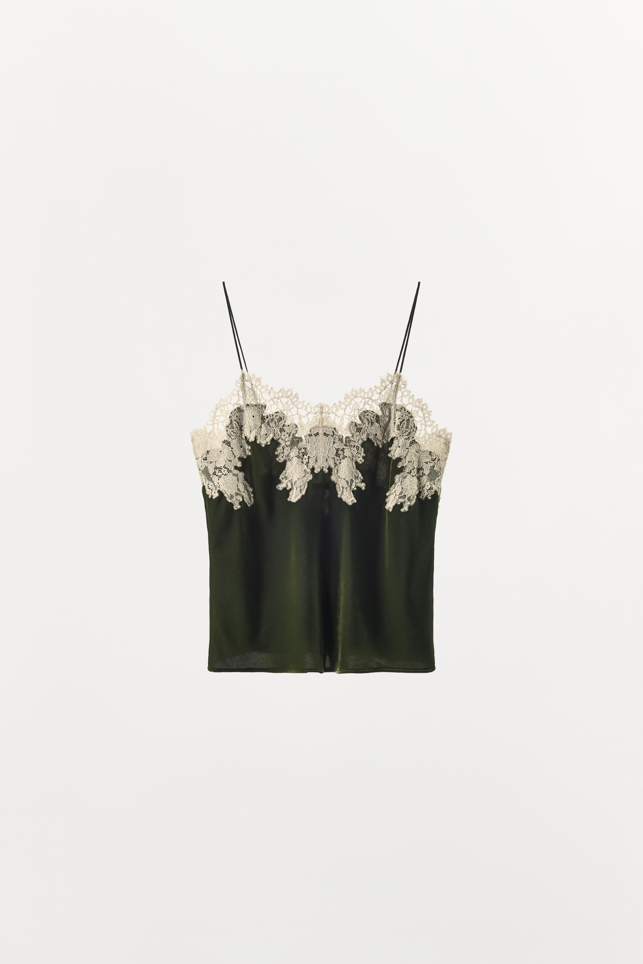 TOP EN VELOURS ET DENTELLE