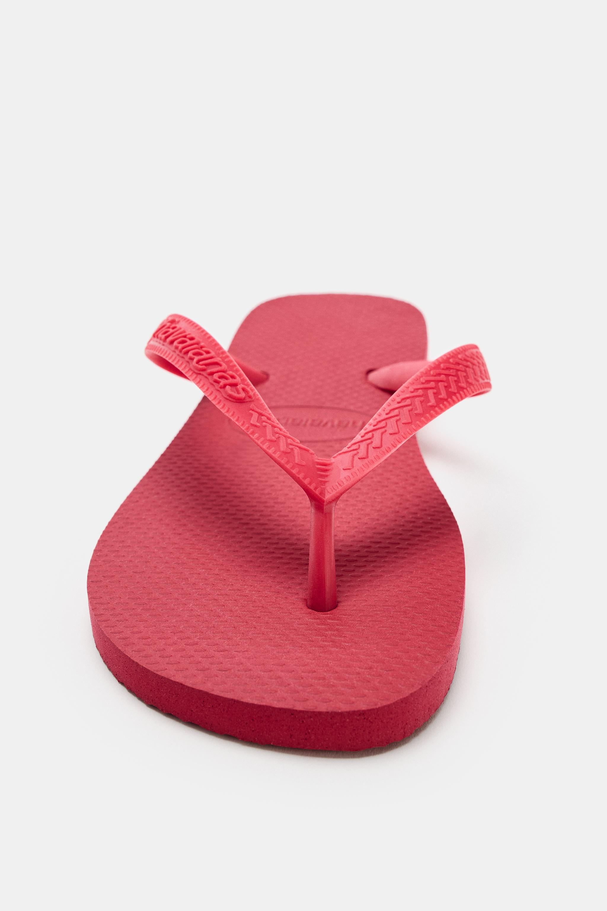 HAVAIANAS ® x ZARA SANDALS - Red | ZARA Singapore
