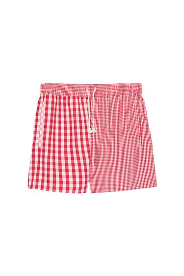 MID-LENGTH CONTRAST CHECK SWIMMING TRUNKS - Red / White by Zara