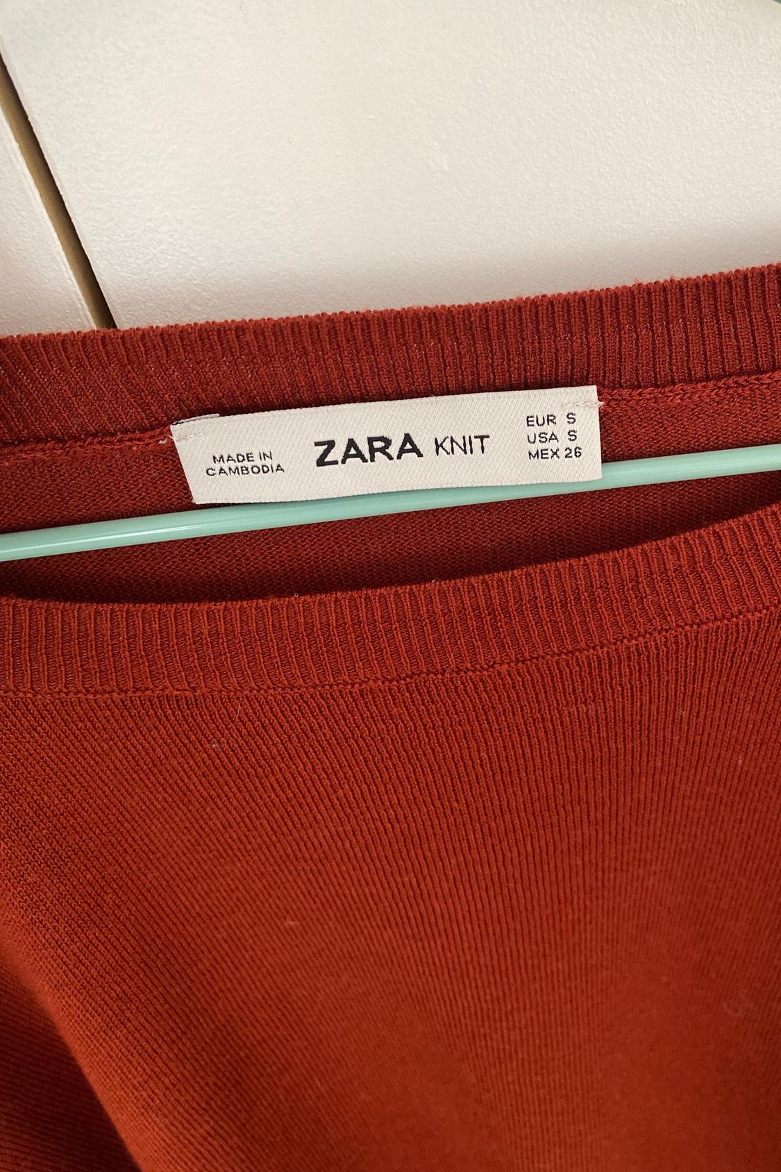 SWEATER WITH PUFF SLEEVES - Image 2