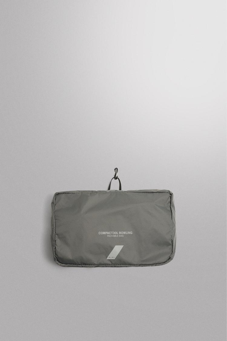 Bolsa deportiva plegable de 30L 6