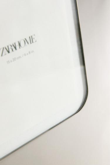 METAL PHOTO FRAME WITH ROUNDED CORNERS - Silver by Zara - Image 1