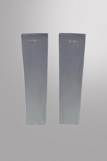 RUNNING ARM WARMERS - Greys by Zara