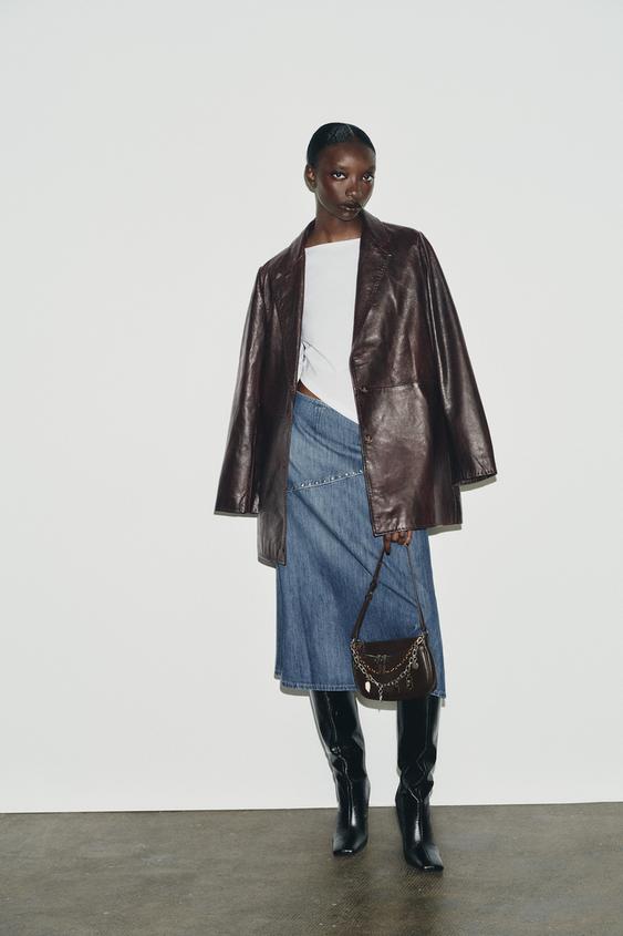 ASYMMETRIC BOAT NECK T-SHIRT